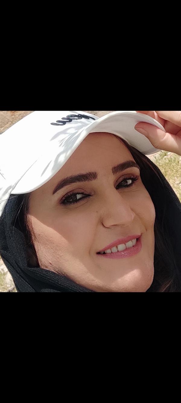 تصویر پروفایل رها