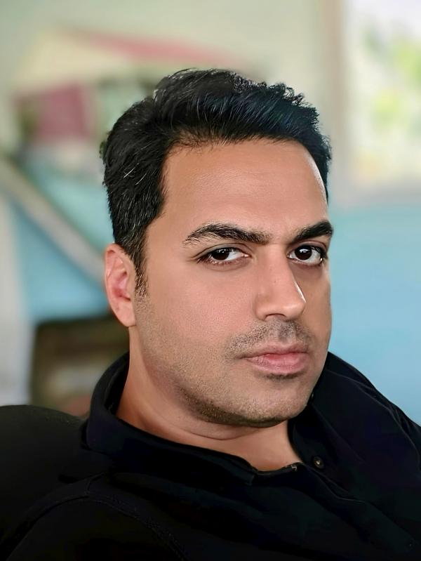 تصویر پروفایل مجید