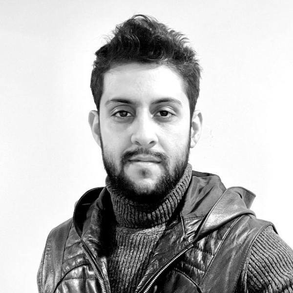 تصویر پروفایل علی