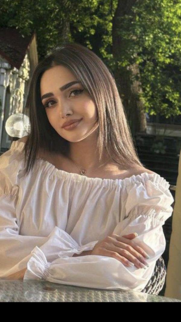 تصویر پروفایل عسل