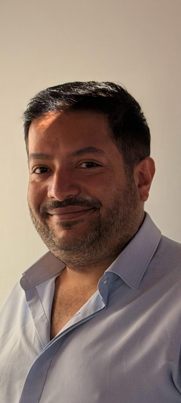 تصویر پروفایل امید