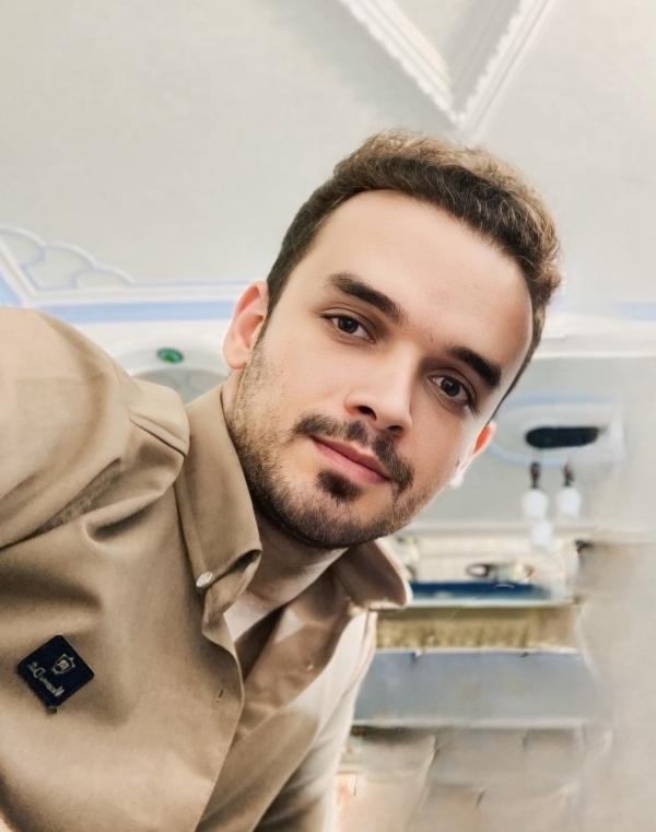 تصویر پروفایل علی