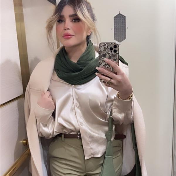 تصویر پروفایل مبینا