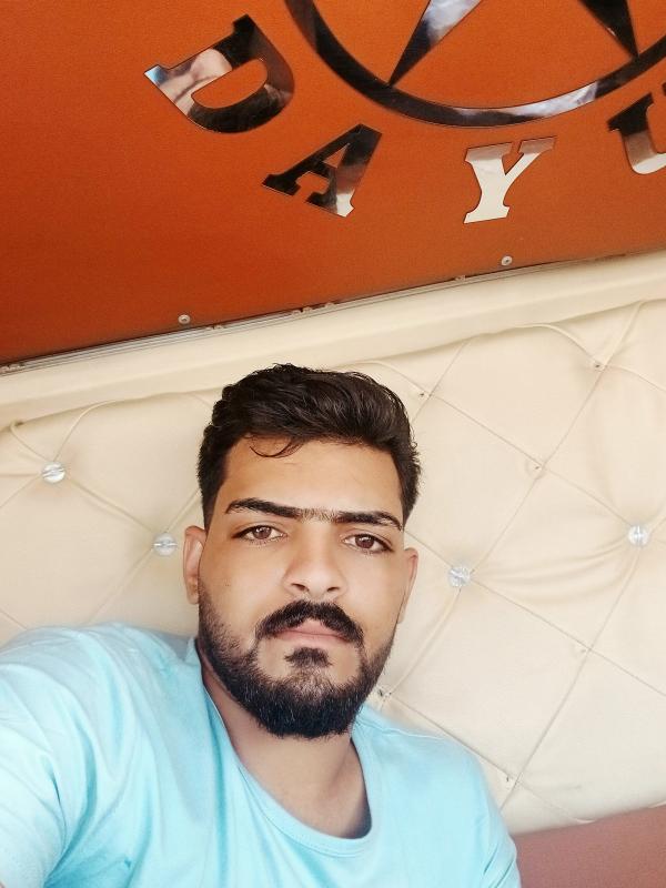 تصویر پروفایل اهورا