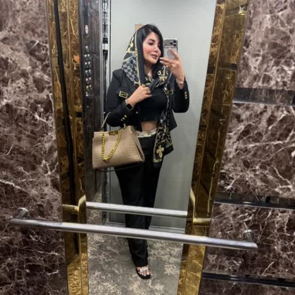 تصویر پروفایل تینا