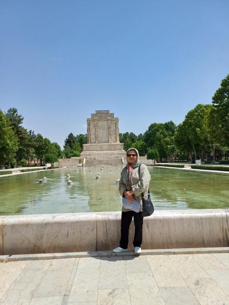 تصویر پروفایل شبنم