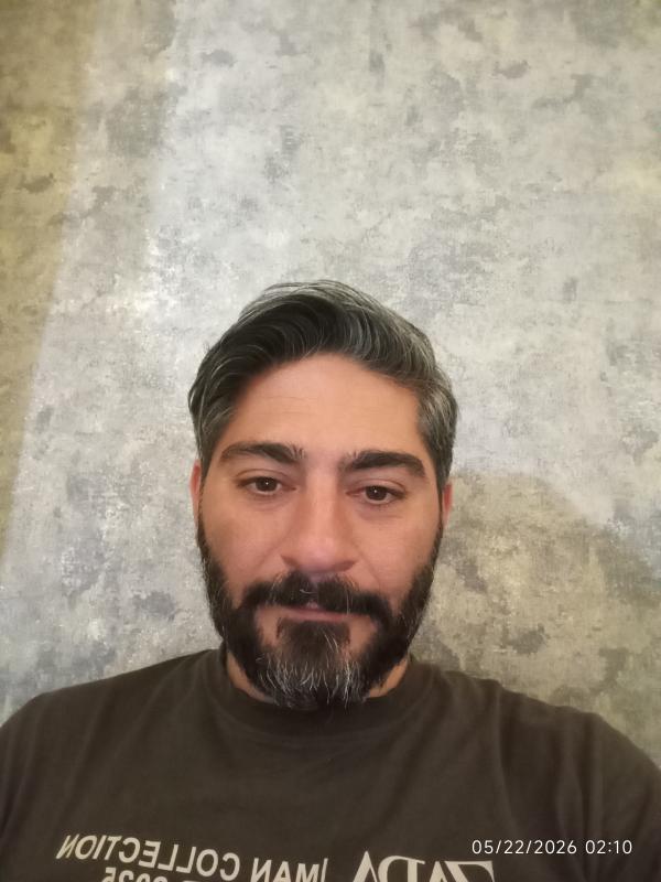 تصویر پروفایل بدون نام