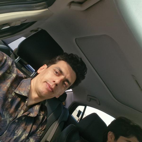 تصویر پروفایل بدون نام