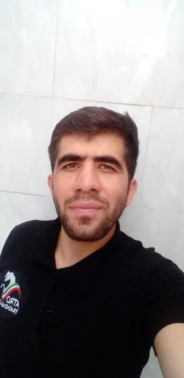 تصویر پروفایل میلاد
