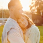 خدمات همسریابی یابی هلو چیست؟